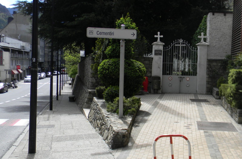 Cementiri Vell