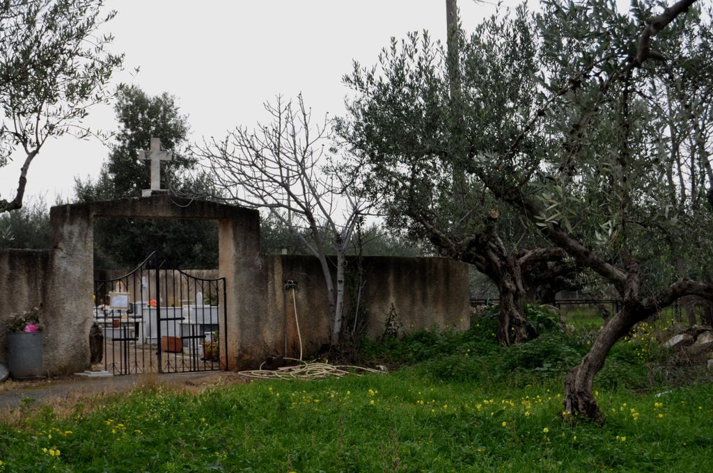 Stoupa Cemetery