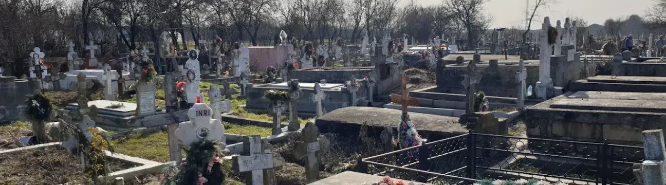 Gura Șuții Village Cemetery