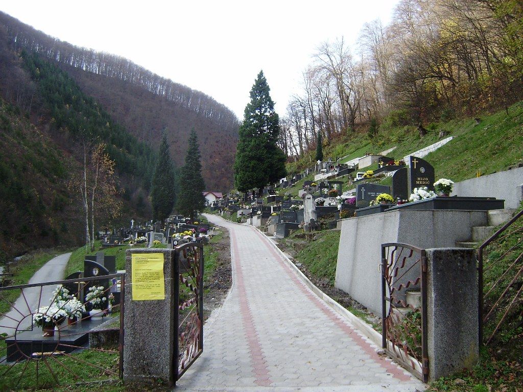 Ogradje Cemetery