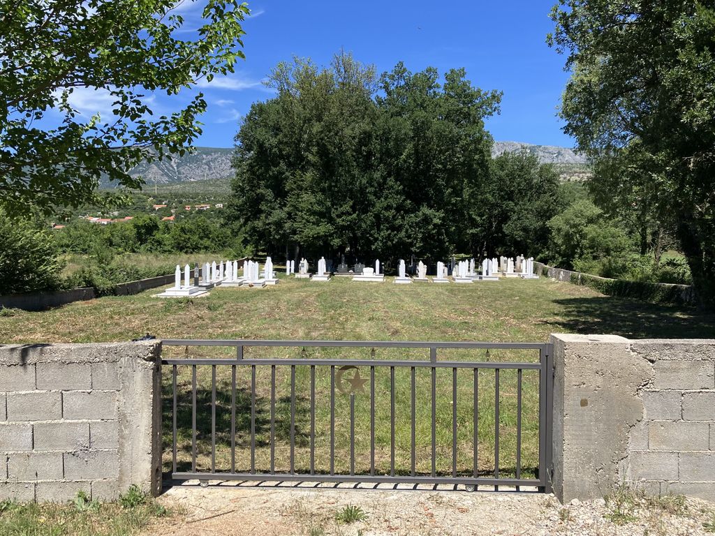 Harem Njivice