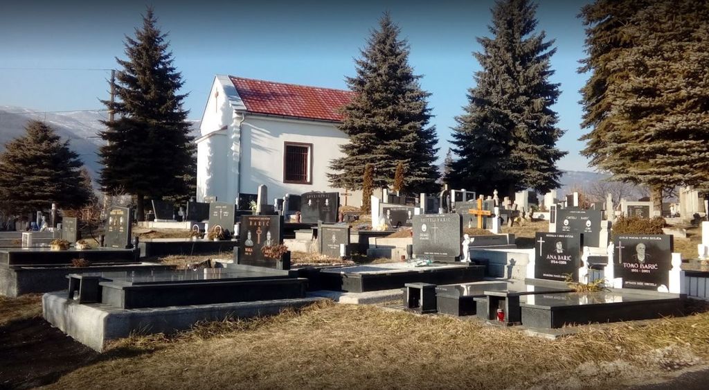 Katoličko groblje Gostunj