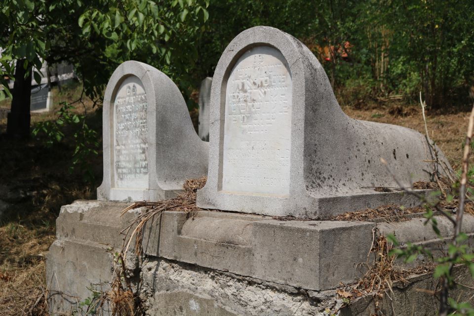 Jewish cemetery