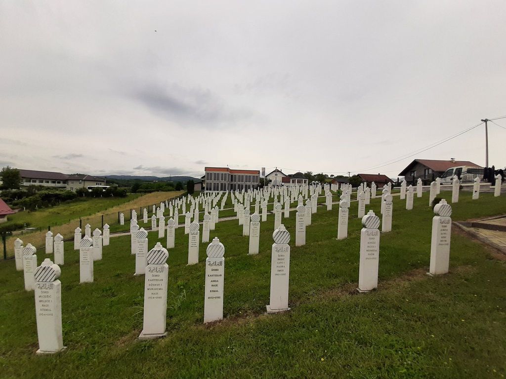 Mezarje Čarakovo
