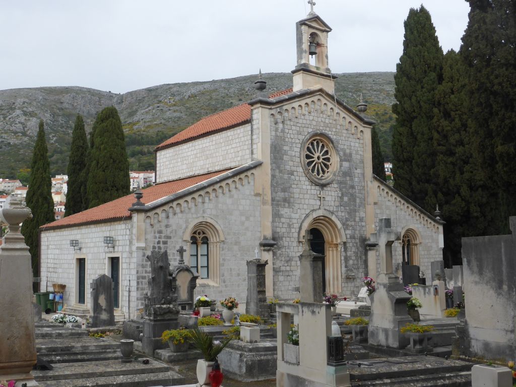 Boninovo Cemeteries