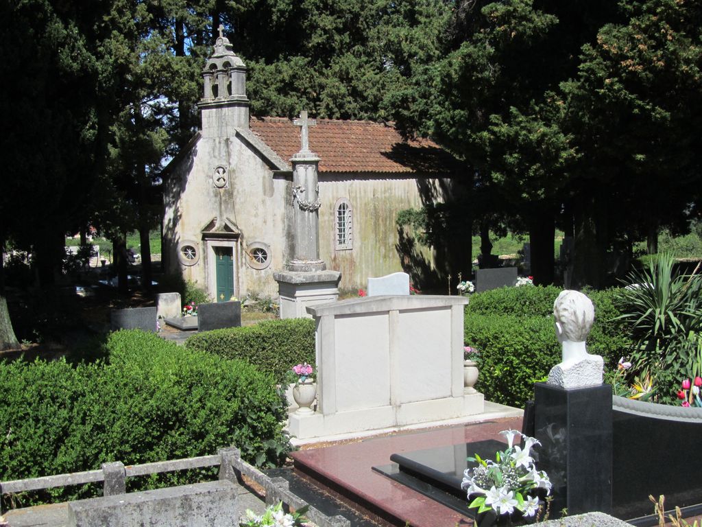 Janjina Cemetery