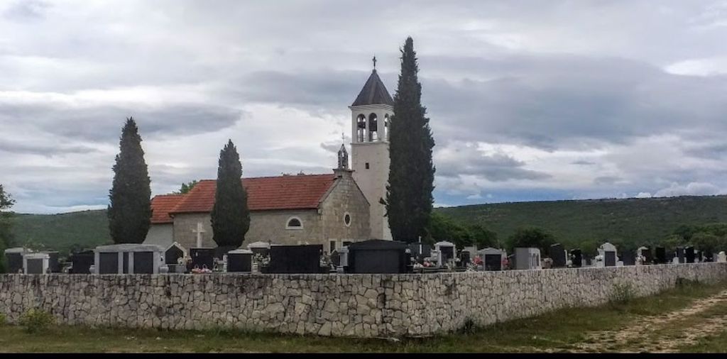 Groblje Pakovo Selo