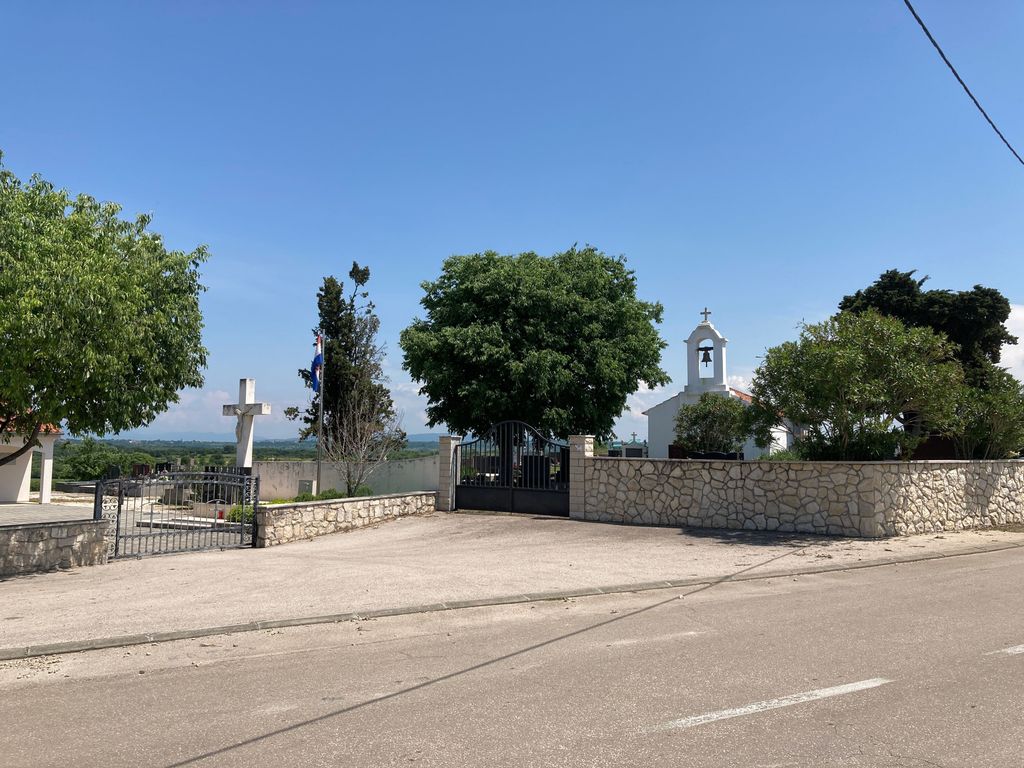 Groblje Poličnik