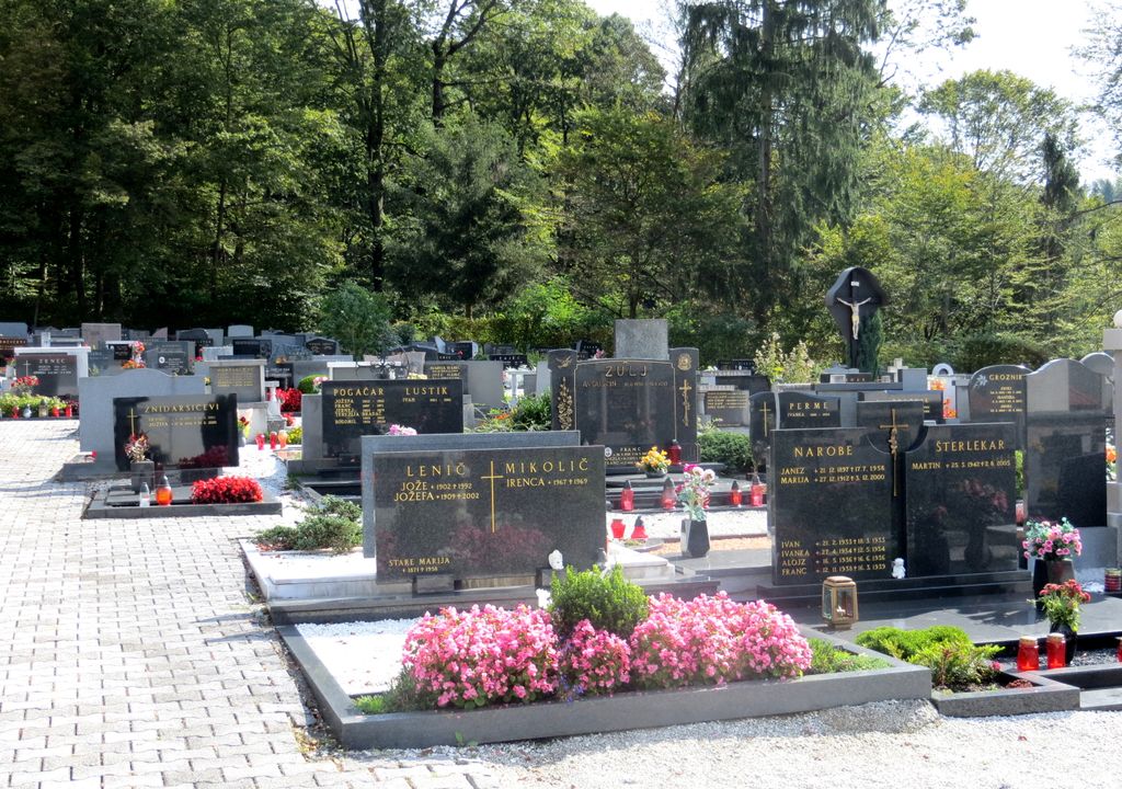 Ljubljana-Rudnik Cemetery