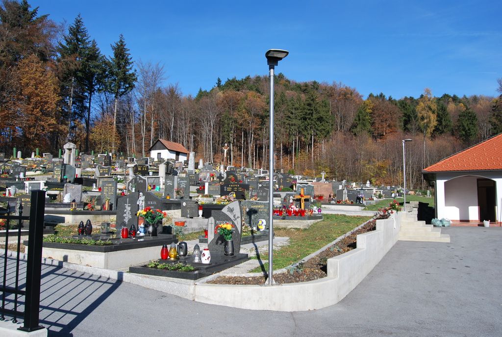 Vurberk Cemetery